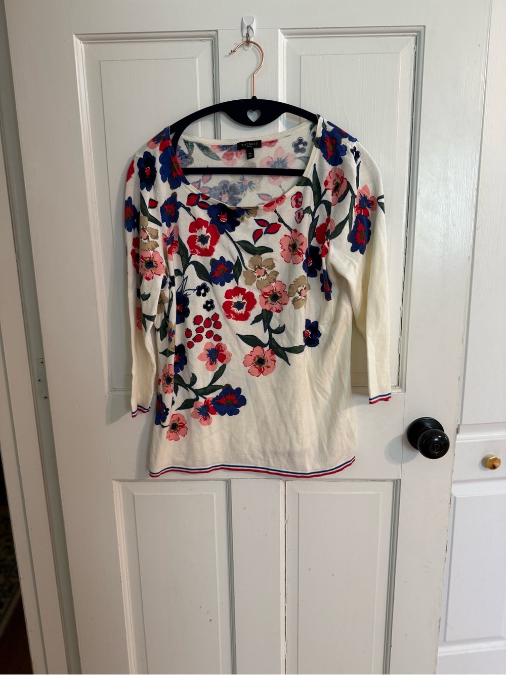 Talbots Petites Spring Floral Scoop Neck Knit Top in Cream, Pink & Blue MP